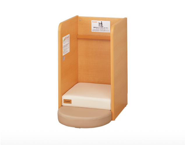 Combi エンジェルK着替え台